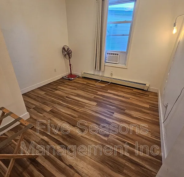 22-24 Hayward St #4 — Photo 10
