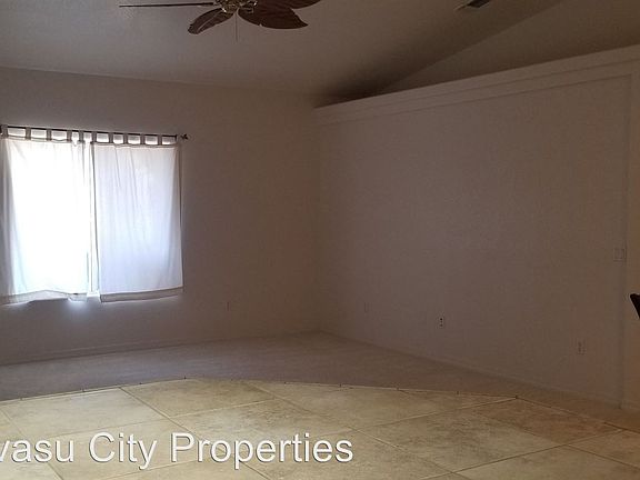 5th image of 4111 Blackhawk Dr