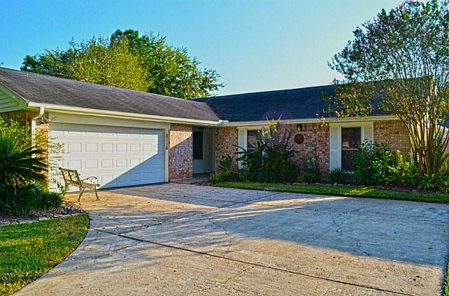 1st image of 2118 Heritage Colony Dr