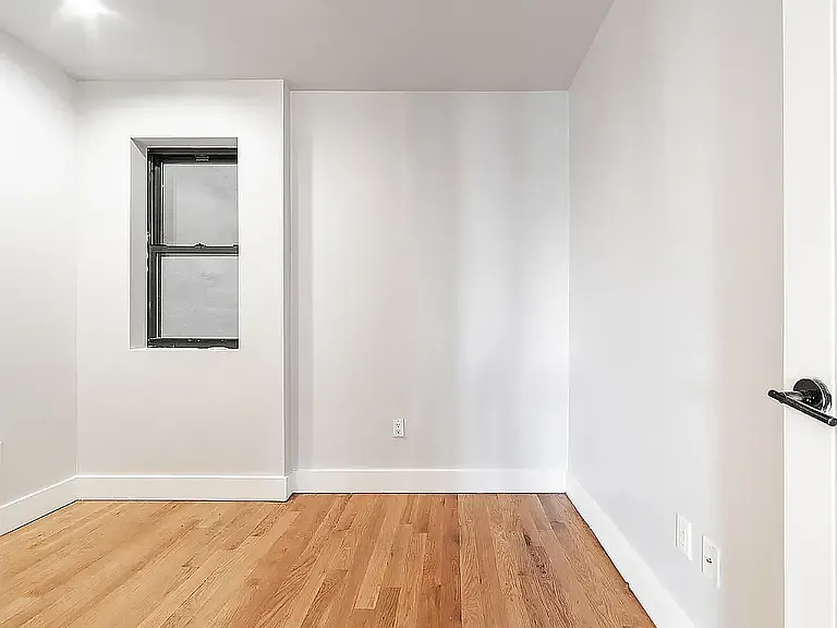 1629 Saint Johns Pl #2I — Photo 8