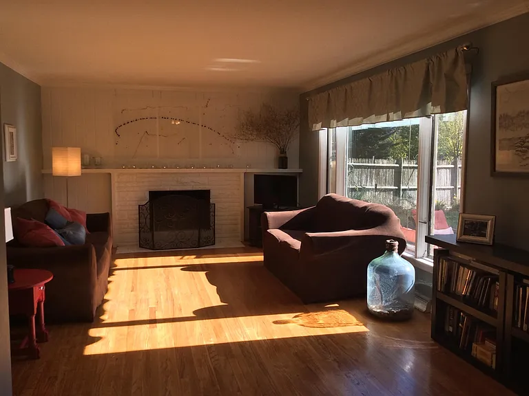 1332 Wayne St S — Photo 3