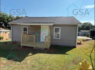 200 Forest St, Greer, SC 29650