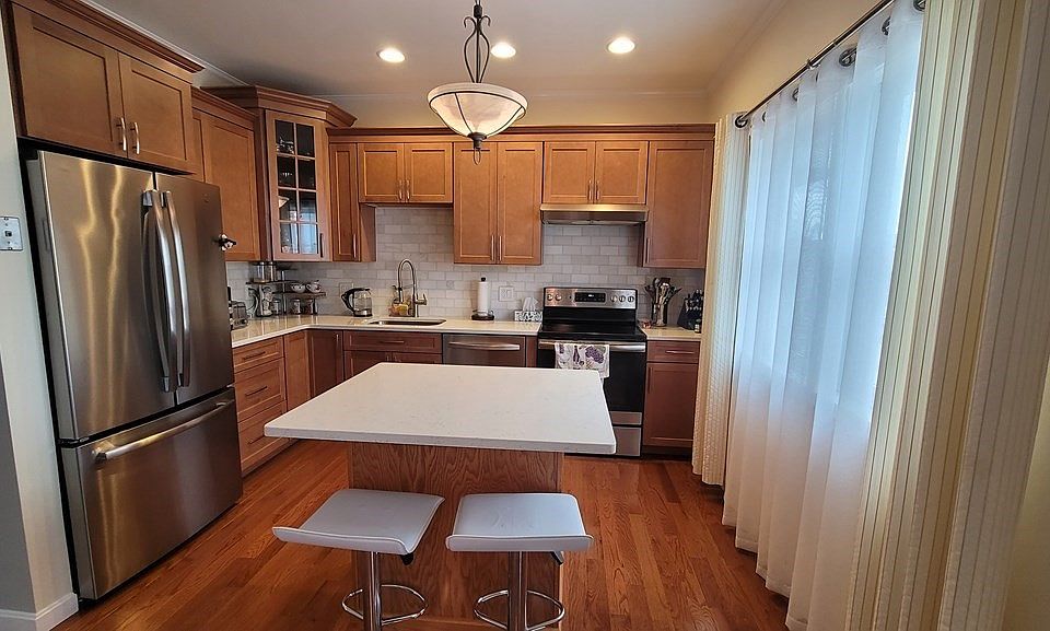 8 Russell Dr 7B, Salem, MA 01970 Zillow