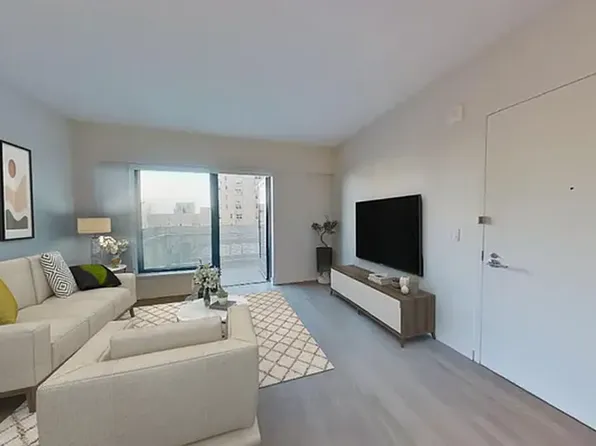 515 East 86th Street image 1 of 24