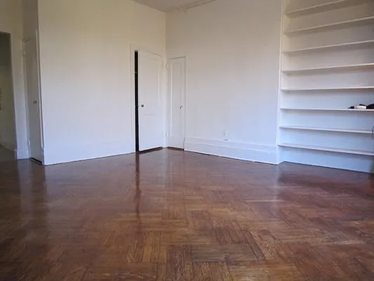 Rented by JK Dansar Corp | media 34