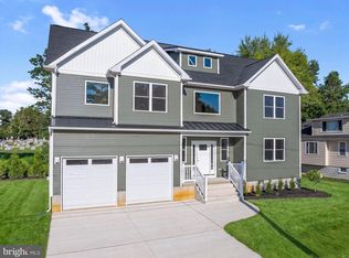 206 E Camden Ave, Moorestown, NJ 08057