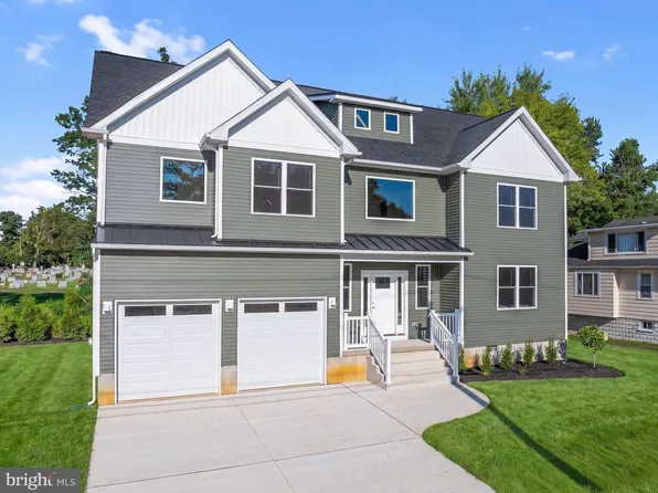 206 E Camden Ave, Moorestown, NJ 08057