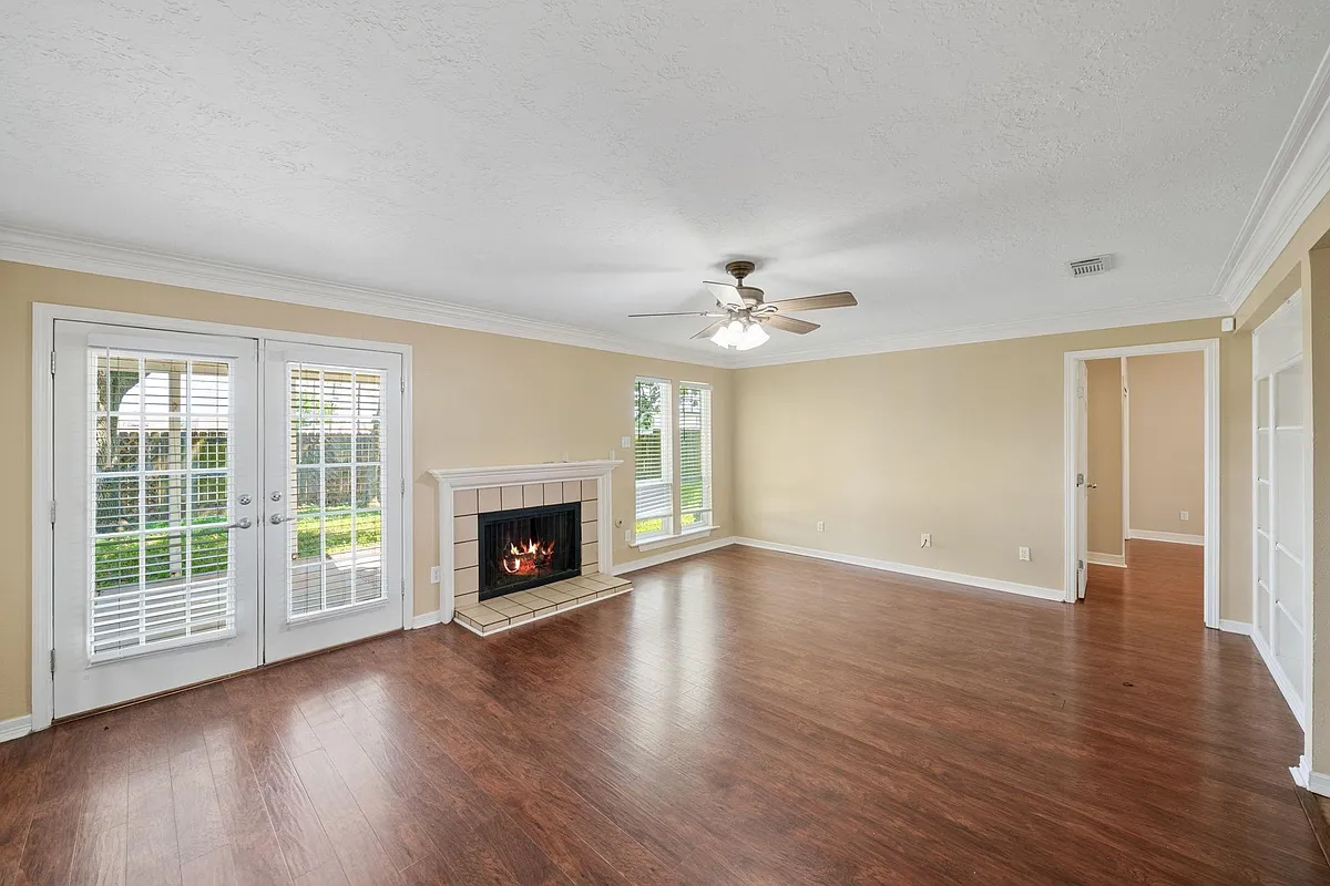 Building Photo - 8030 Pine Falls Dr