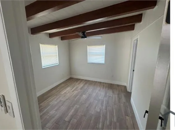 1214 E 138th Ave APT B, Tampa, FL 33613