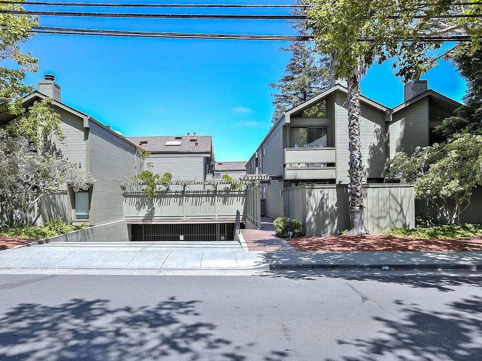 1st image of 130 Barneson Ave APT 10