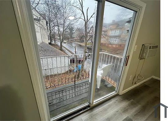 2nd image of 51 Seymour Ave Floor 2