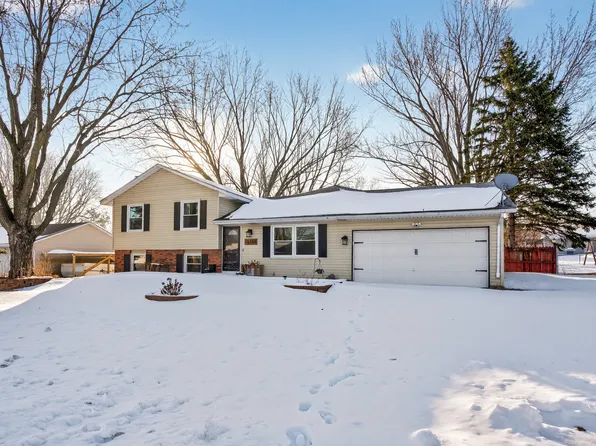 15350 Drexel Way, Apple Valley, MN 55124