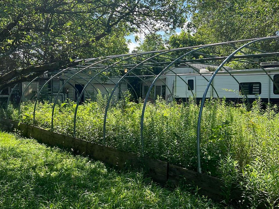2nd image of 137 Homebase Ln