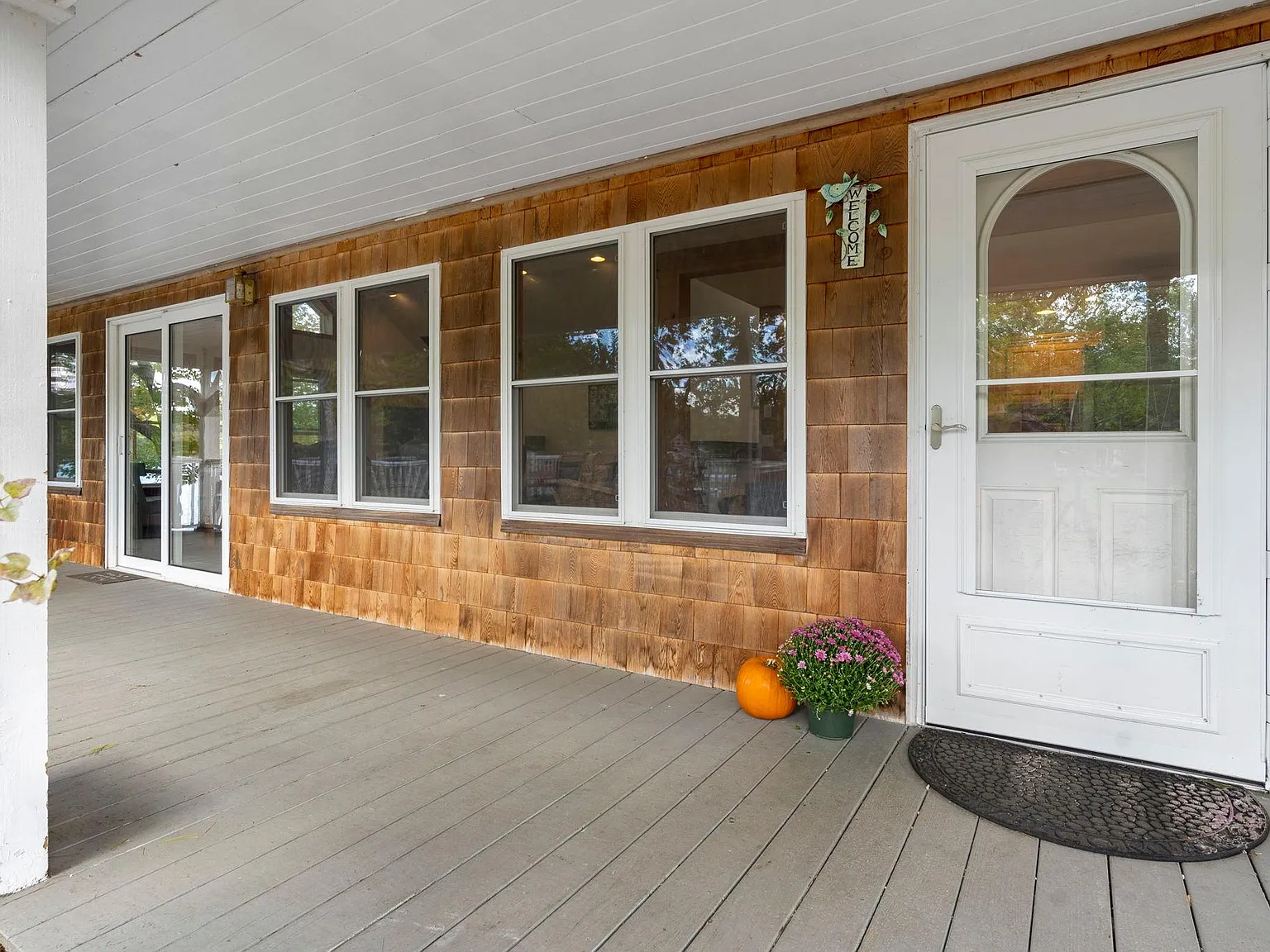 317 Shaker Rd — Photo 3
