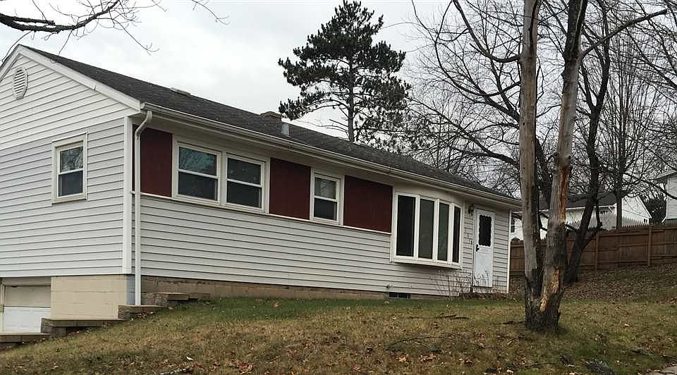 1st image of 101 Clayton St