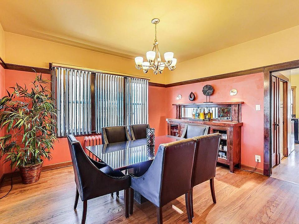 1st image of 5149 W Wellington Ave #2