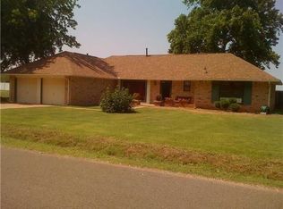 2443 E Karen Ter, Mustang, OK 73064