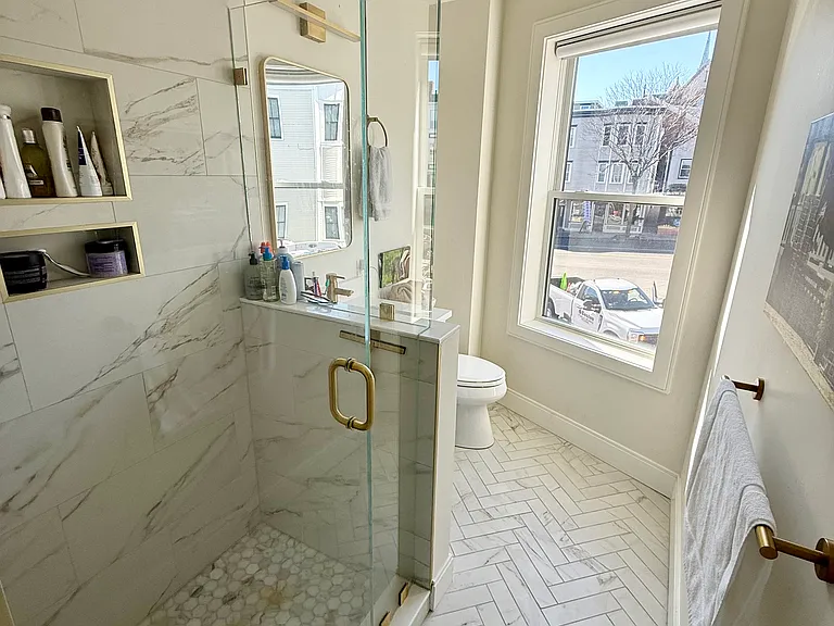 120 Emerson St #2 — Photo 9