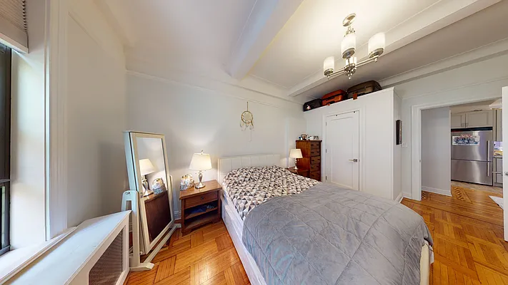 Rented by Bond New York | media 24