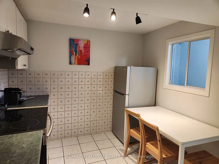 46 Thornbrook Ct #BASEMENT — Photo 9