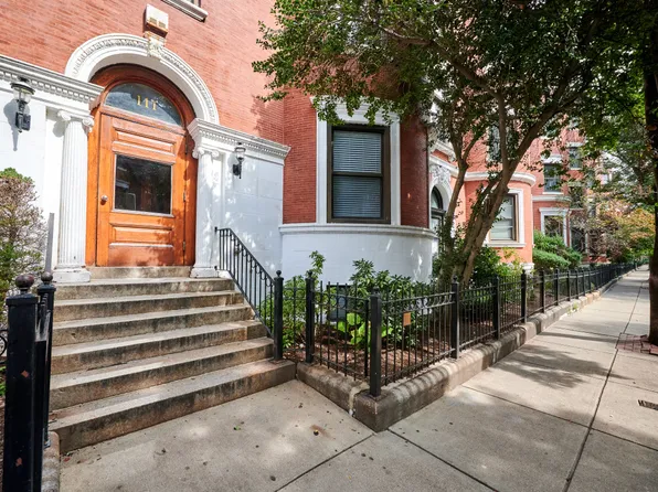 111 Gainsborough St Unit 204, Boston, MA 02115