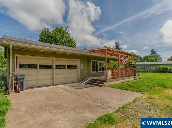 1909 Main St, Lyons, OR 97358