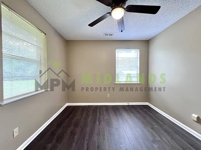137 Miranda Rd — Photo 14