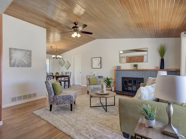 2936 Carolina St NE, Albuquerque, NM 87110