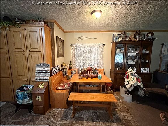 3rd image of 1638 Cottontree Rd