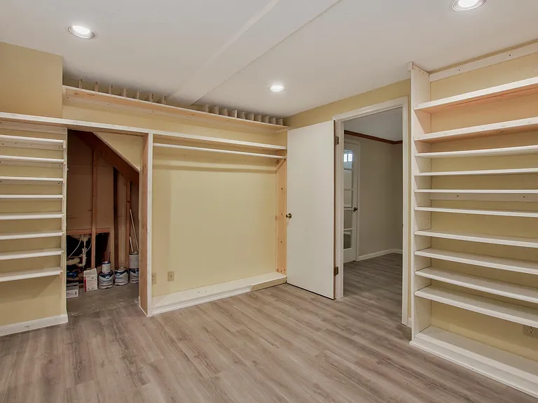 4036 N Edgemoor Dr — Photo 14