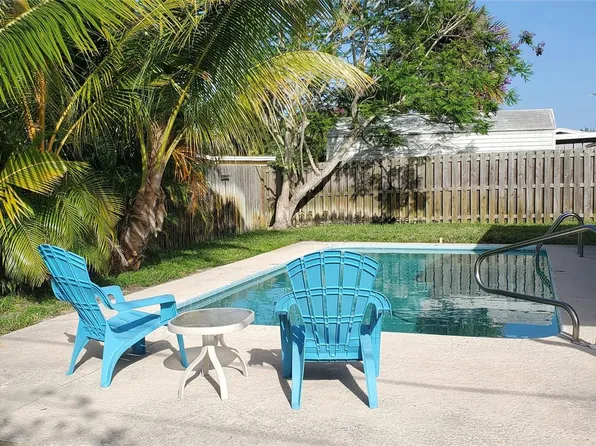 1153 SE Dolphin Drive, Stuart, FL 34996