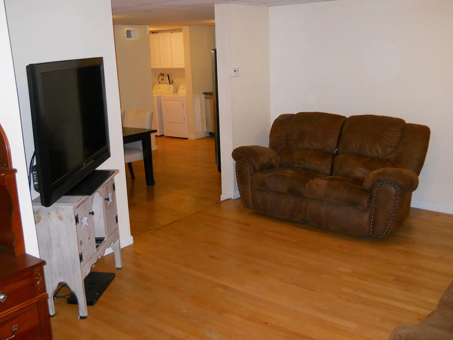 411 Goslin Rd — Photo 4