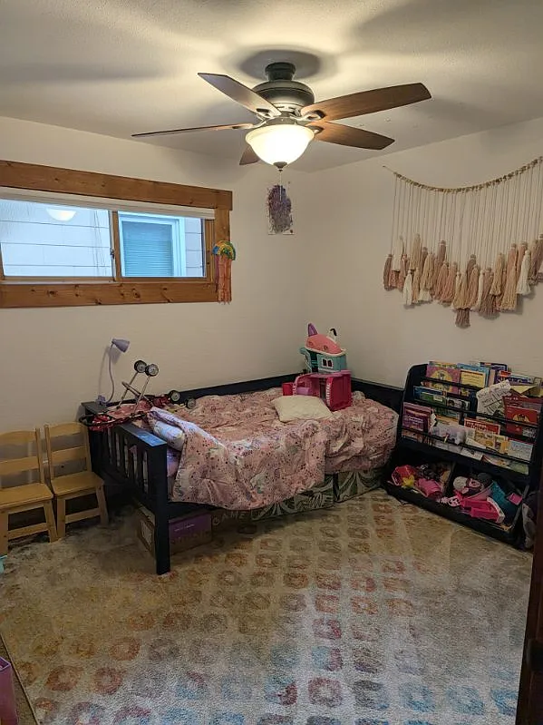 3 bed, 1300 sqft, $3,000 — Photo 4