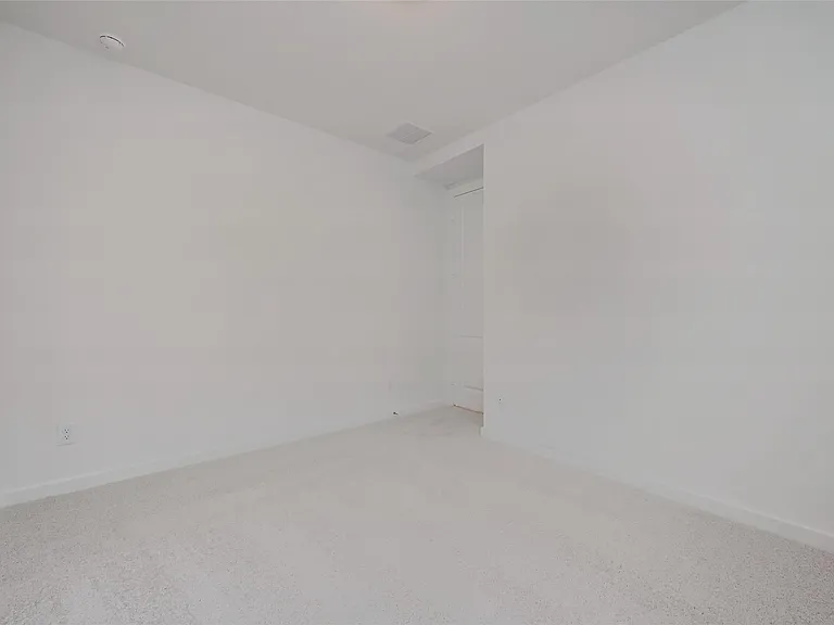 11430 Gossamer Wing Ln — Photo 17