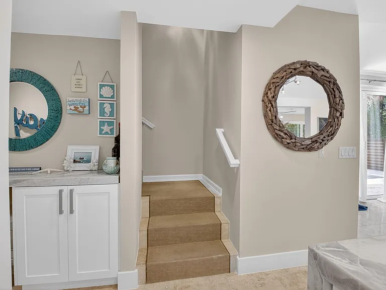 122 Andrews Ave — Photo 30