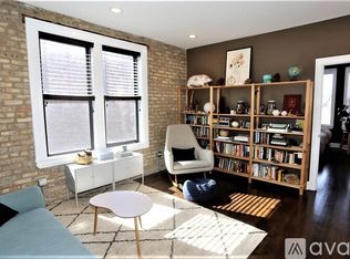 2019 N Hoyne Ave #2, Chicago, IL 60647