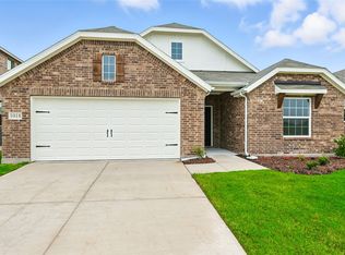 1018 Highgate Rd, Forney, TX 75126