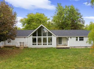 9775 S Voyles Rd, Pekin, IN 47165