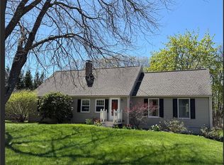 1 Jason Dr, Stratham, NH 03885