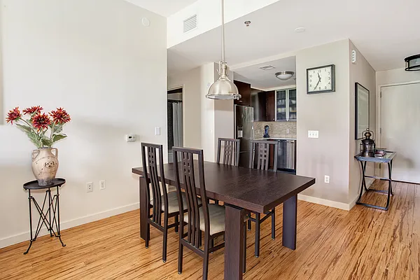 Sold by Keller Williams City Life Realty | media 7