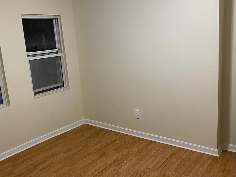 154 Cedar St — Photo 8