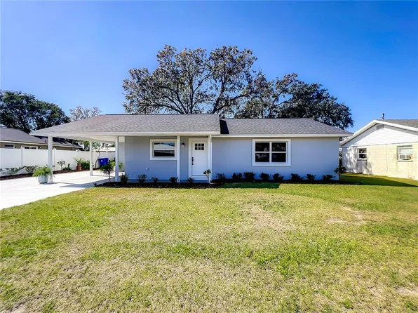 485 S Shore Dr, Eagle Lake, FL 33839