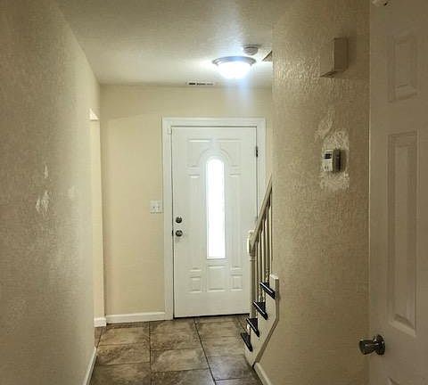 3rd image of 3185 Glastonbury Dr