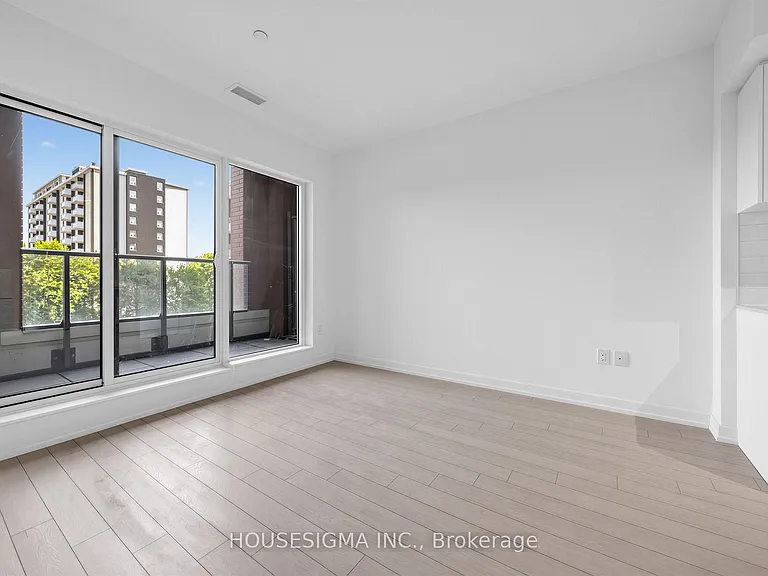 4010 Eglinton Ave W #407 — Photo 7