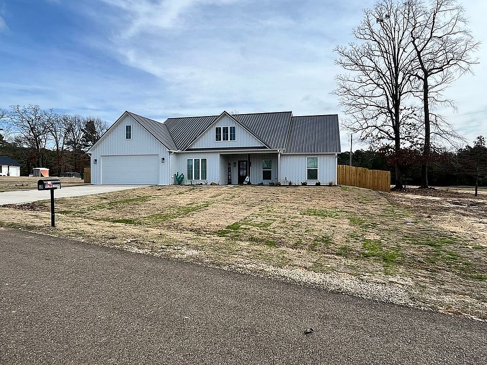 1st image of 13 Rock Creek Cir