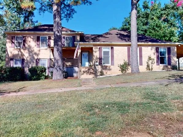 611 Marlyn Dr, Prattville, AL 36067