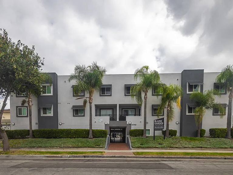 Blaine Garden Apartment Homes — Photo 5