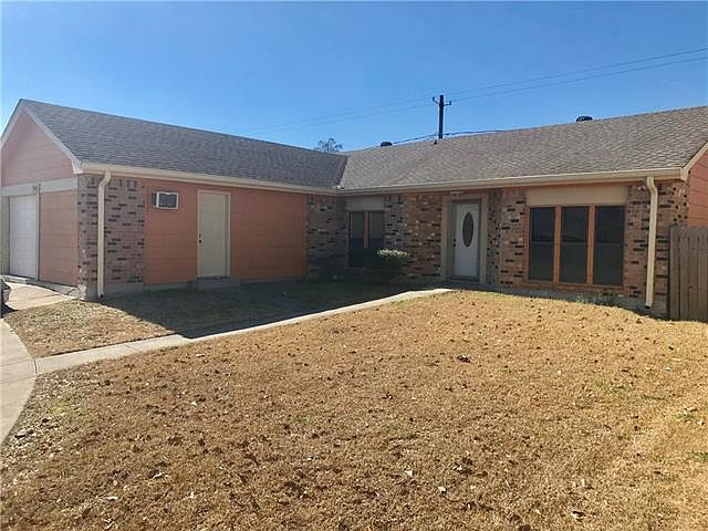 1st image of 3008 Keithway Dr