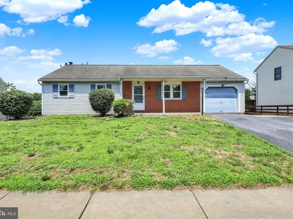 1733 Wilderness Rd, Lancaster, PA 17603