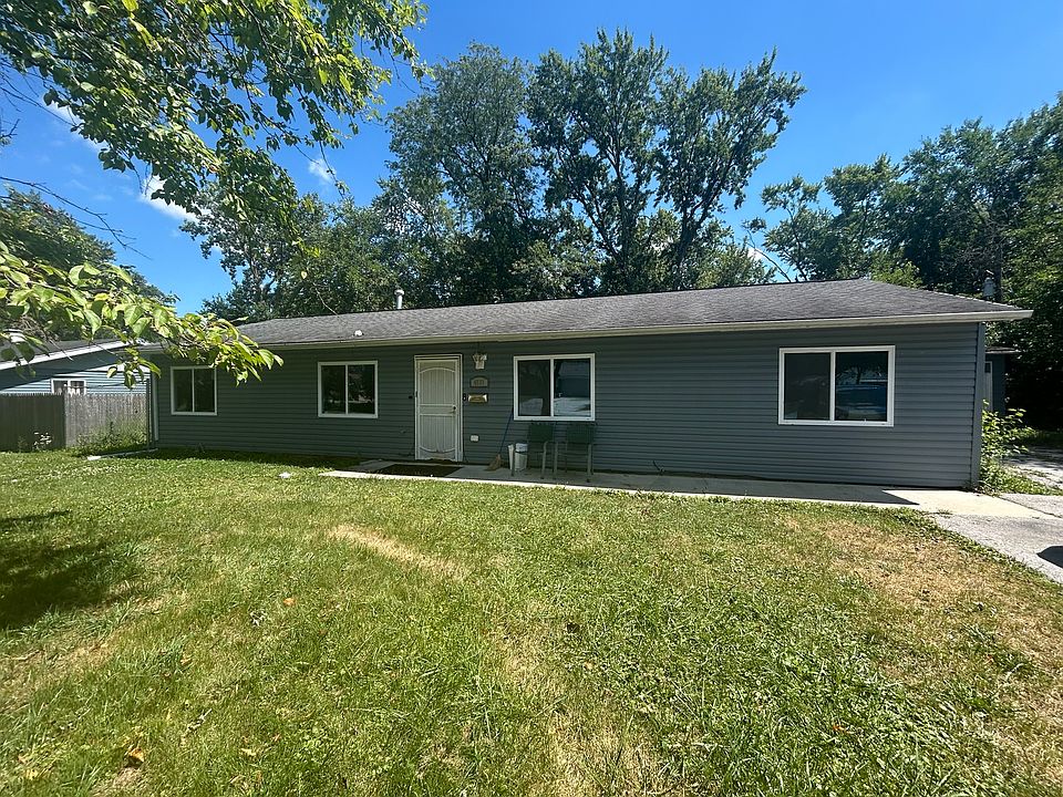 1st image of 4531 185th Pl